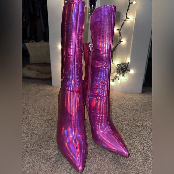 Azalea Wang "Halo" Holographic Stiletto Boots (PLEASE READ) - Picture 8 of 14